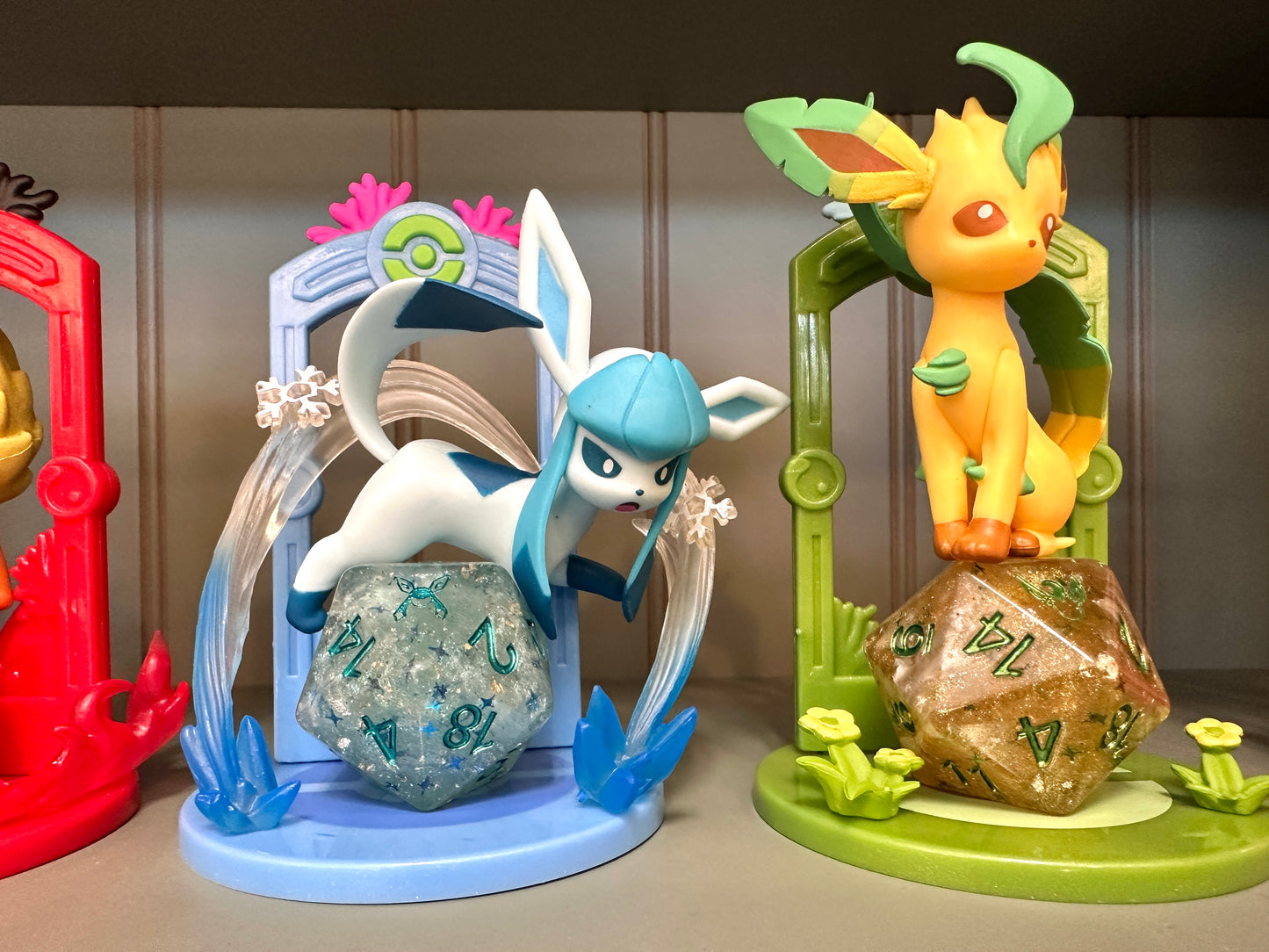 CUSTOM GIGA D20 Eevee Glaceon Leafeon Sylveon Espeon Inspired Dice Eeveelutions RPG DnD Gaming Polyhedral Anime Pokemon Art Figure Display