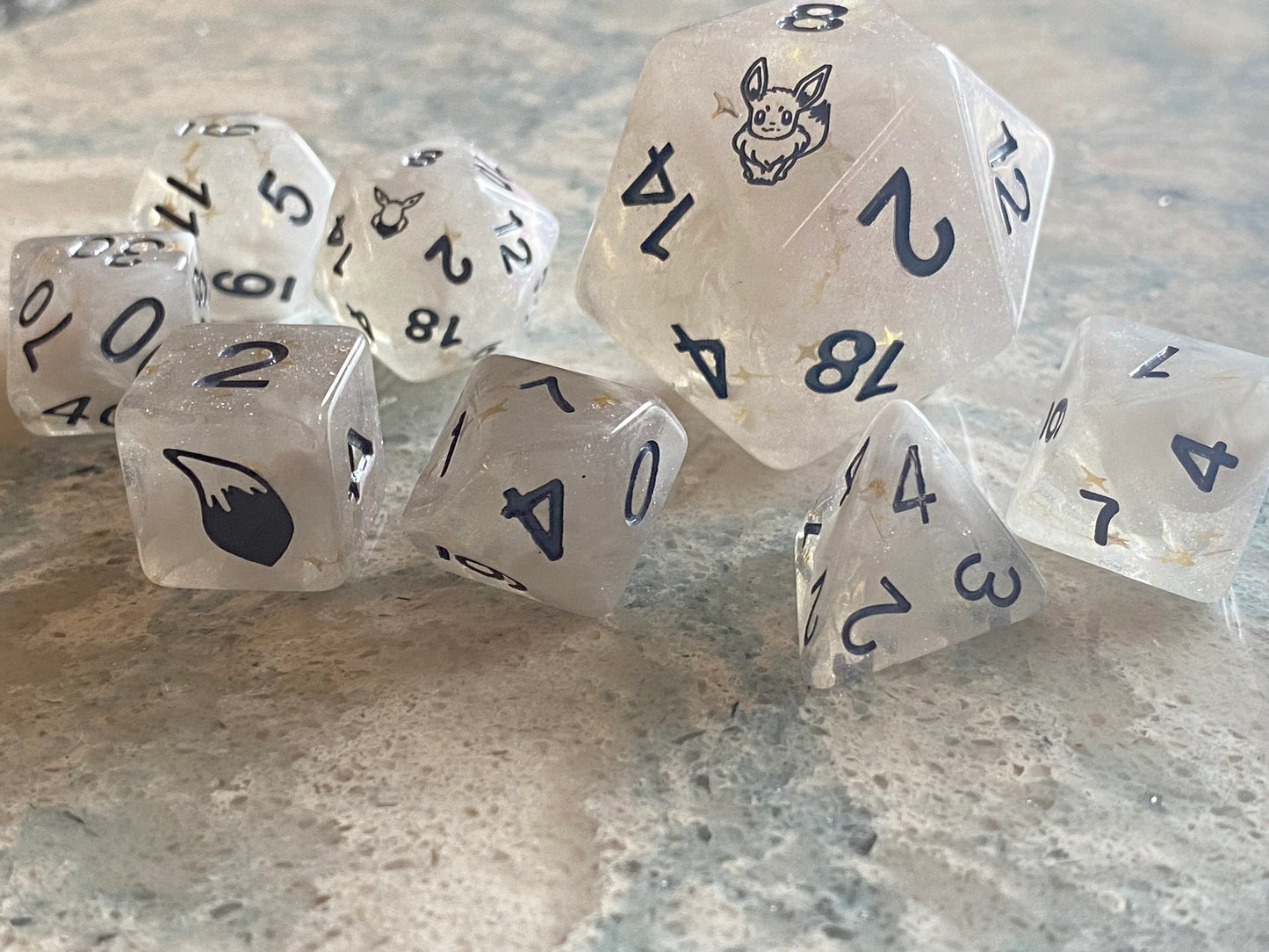 Custom Shiny Eevee Pokemon Inspired Polyset Dice Set Shiny Eeveelutions D6 RPG DnD Gaming Polyhedral Anime Art Vaporeon Flareon Jolteon